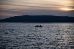 Lake Guntersville Twin Cabins | Pet Friendly & Fenced Yard | Fire Pit | Near Boat Ramp - The ViP Retreat - Image 4